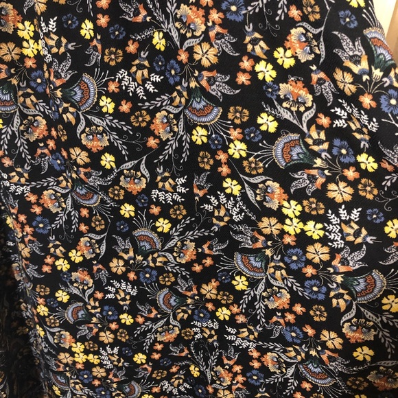 Hayden Los Angeles Floral Dress - Picture 8 of 10